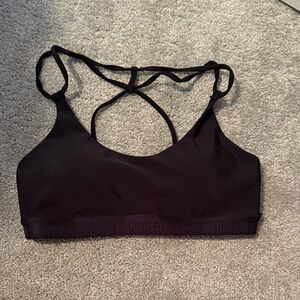 Under Armour Women's Strappy Black Sports Bra